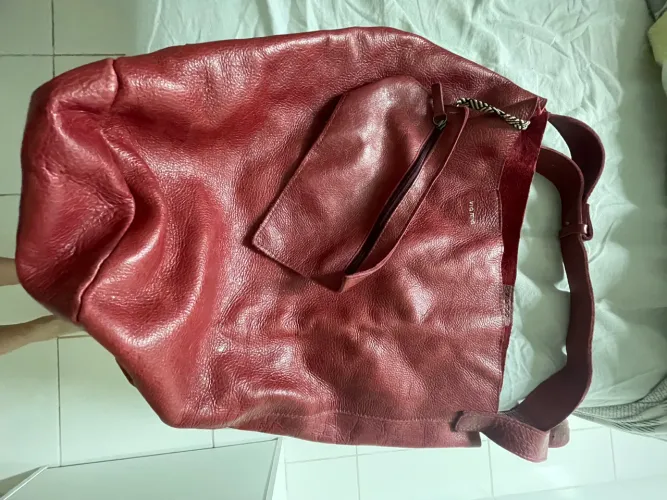 Bolsa couro cor vinho