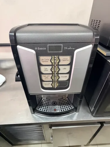 Máquina de Café Profissional Saeco Phedra
