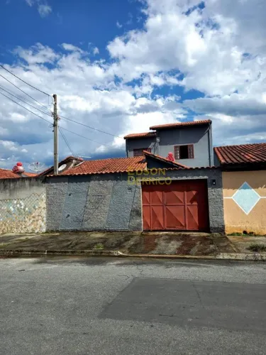 Sobrado com 4 quartos à Venda, Residencial Doutor Cícero da Silva Prado - Pindamonhangaba