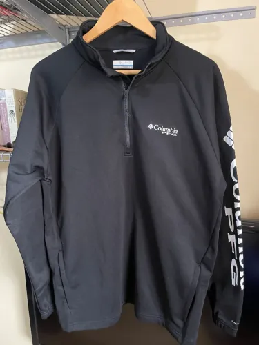 Agasalho Columbia PFG Bay Point shore