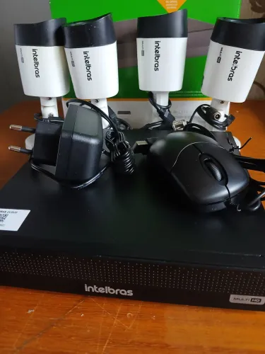 Dvr intelbras novo + 4 cameras