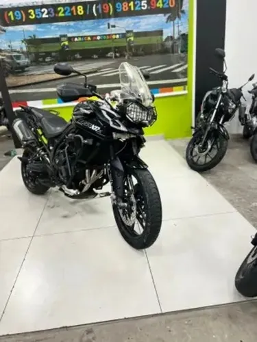 TRIUMPH TIGER 800 XRX