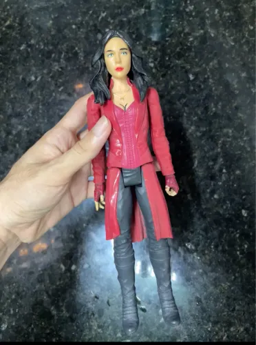 Boneca da Feiticeira Escarlate (Wanda) - Hasbro Original 
