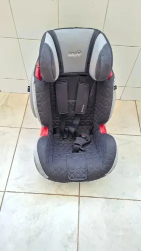 Cadeirinha infantil para carro