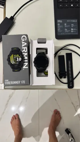 GARMIN FORERUNNER 170 - Apenas 2 meses de uso + 2 pulseiras, capa, carregador e garantia