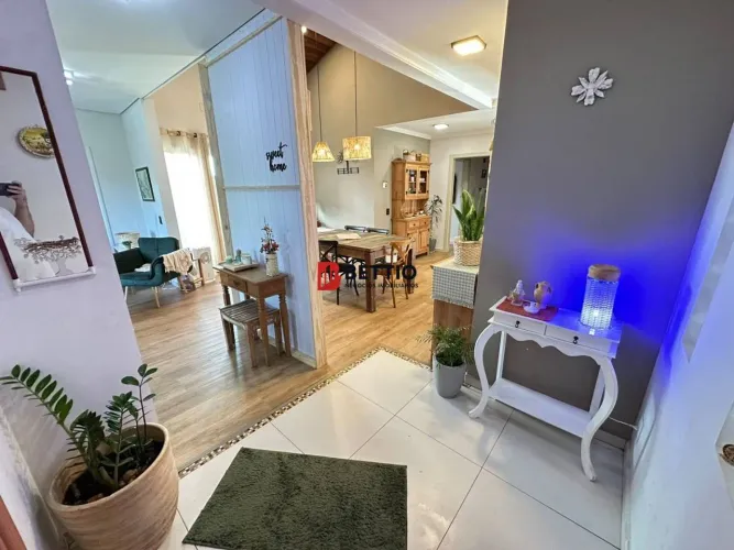 Casa para Locação no Condomínio Terra Magna, 3 Quartos, 1 Suíte, Edícula, Energia Solar -