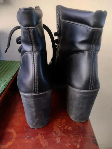 Bota feminina preta