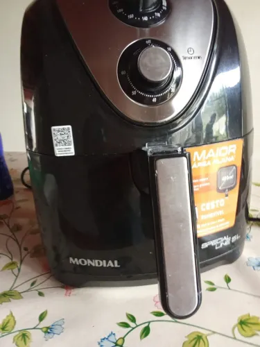 Panela air fryer mundial 5 litros