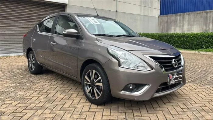 Nissan Versa Unique 1.6 16V Flexstart 4P Aut. 2018