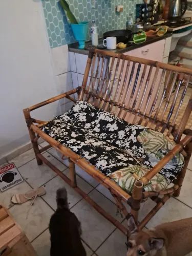 Sofa de bambu