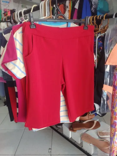 Bermuda feminina 