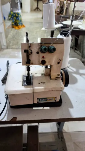 Galoneira semi industrial Bracob 2 agulhas, mesa e motor