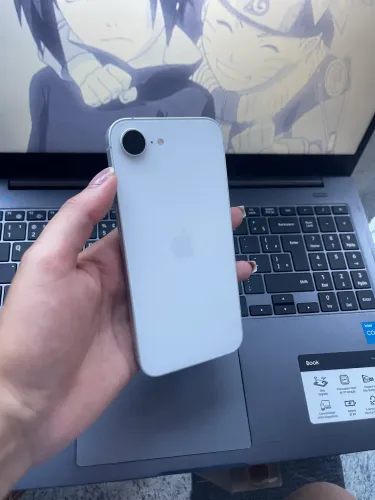 iPhone 16