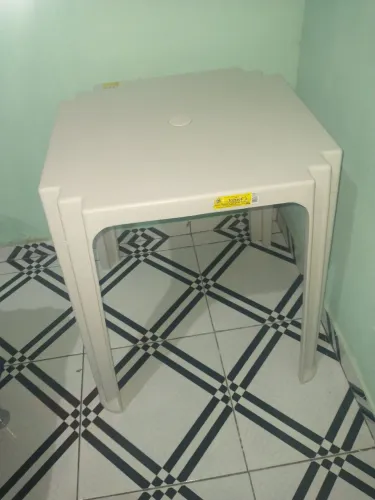 Mesa de plástico 