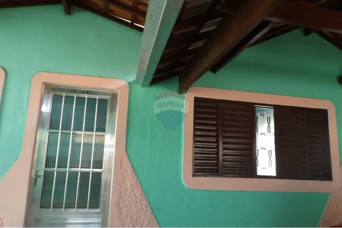 Lindo Imóvel com 190m² Conforto, Espaço e Sofisticação!