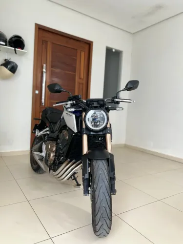 Honda CBR 650R 2022