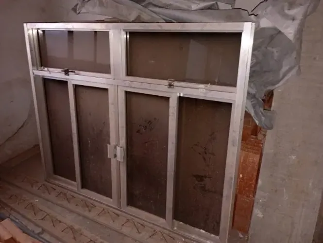 Janela Grande de Alumínio com Vidro para Sala 