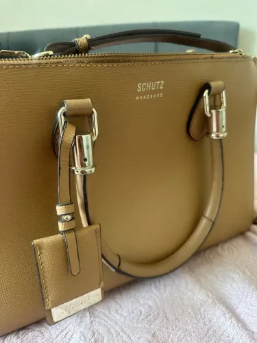 Bolsa Schutz