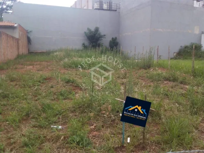Maravilhoso Terreno no Residencial Chácara São José em Limeira-SP