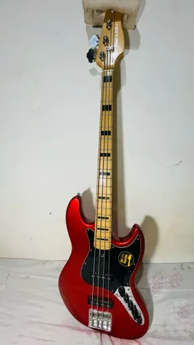 Sire Marcus Miller V7 Vintage (2ª Geração) 