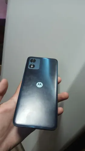 Moto E13 seminovo