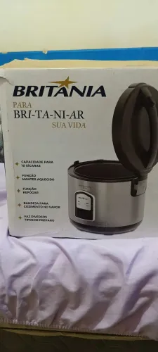 Panela Elétrica Britânia 10 copos Nova