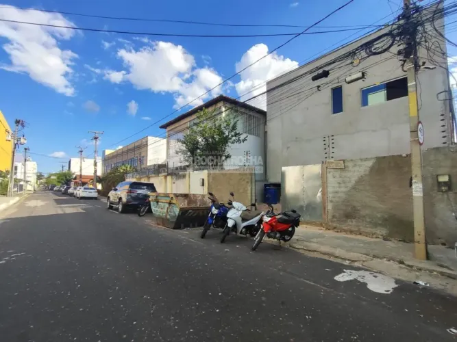 Imóvel Comercial para alugar com 0,00 metros quadrados no CENTRO - Teresina - Piauí