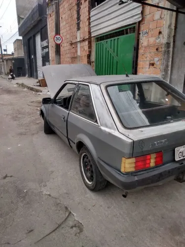 Ford Escort GL 1.6i / 1.6 (álcool) 1986
