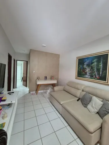 Alugo casa em Condomínio