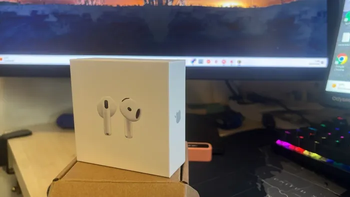 AirPods 4
