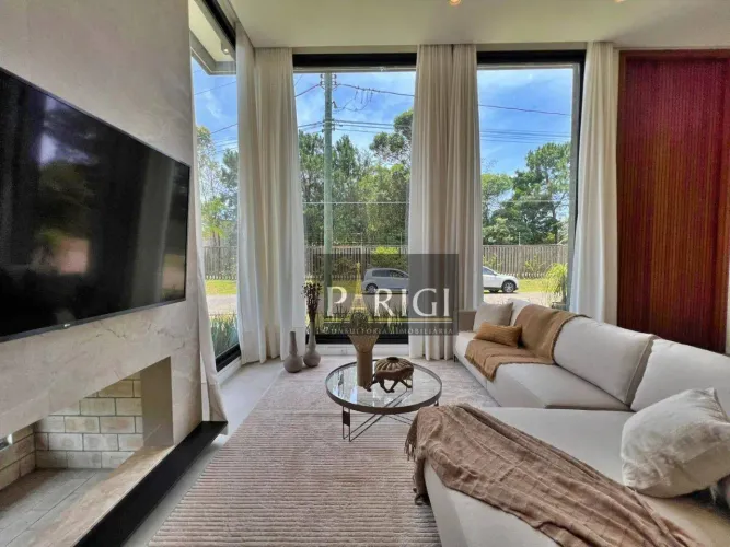 Casa Beira Lago com 4 Suítes, Piscina e Mobiliada no Capão Ilhas Resort em Capão da Canoa