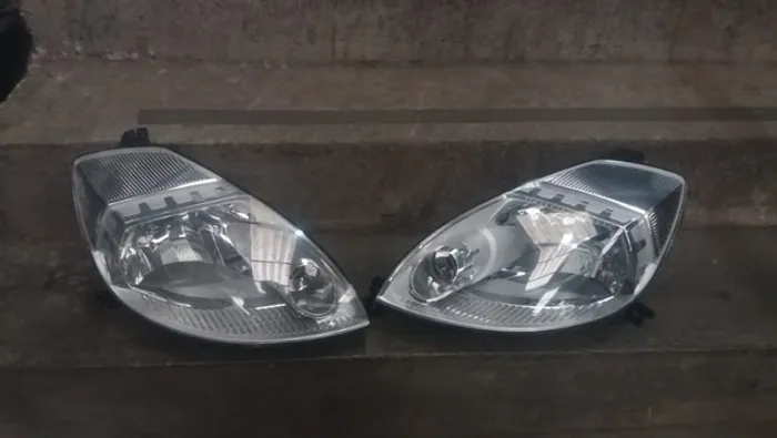 Farol FOrd Ka 2008 ate 2013
