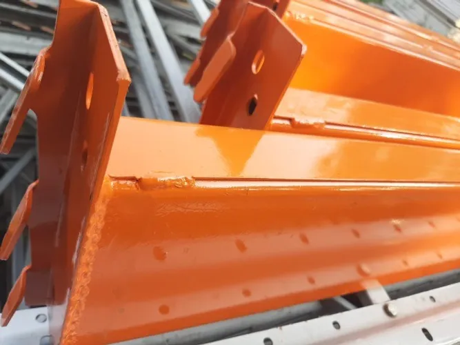Porta palete estruturas de aço: material de primeira linha