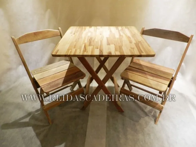 Mesa retro de madeira para bar 