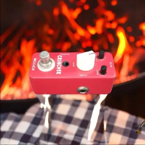 Mooer Cruncher Distortion Pedal