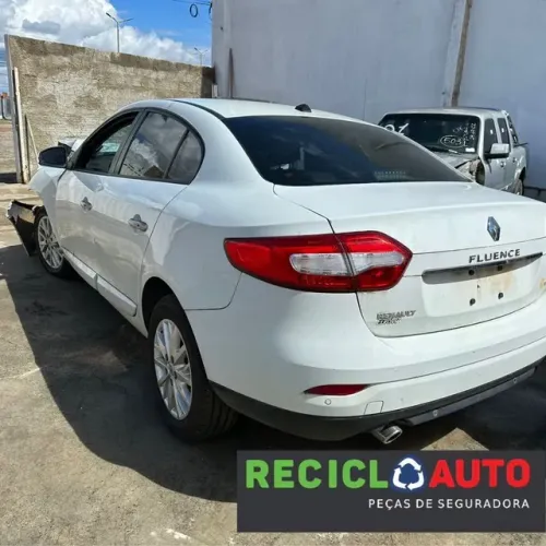 Sucata de renault fluence 2016 para retirada de peças 