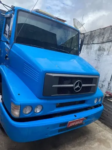 Caminhão 1620 05/06 carroceria truck