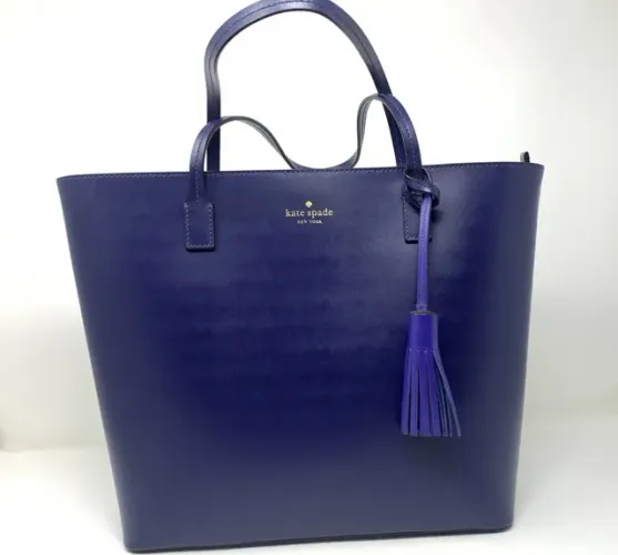 Bolsa Kate Spade modelo Totem azul sem uso
