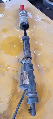 Vende se um marretáo para maquina de funileiro