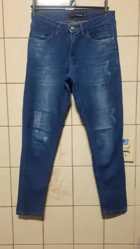Lote de roupas feminina