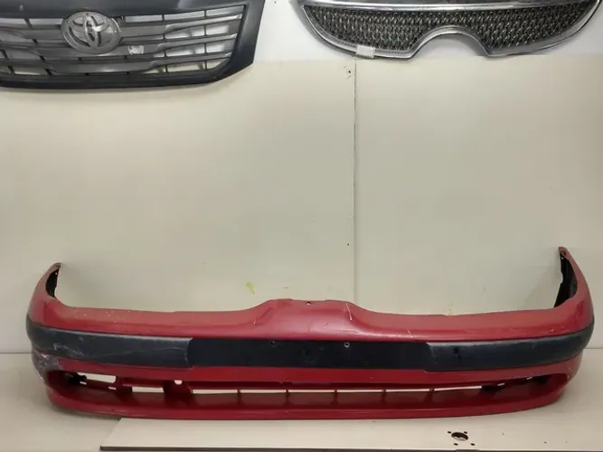 Para-choque dianteiro Renault Megane 1998/2002 original usado
