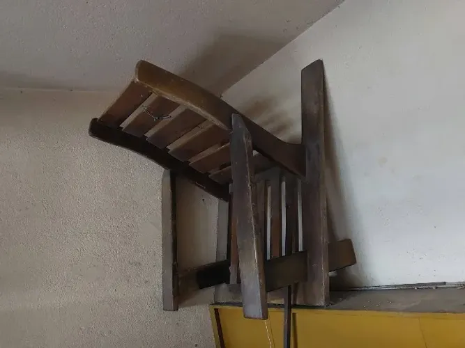 Espreguiçadeira piscina e jardim