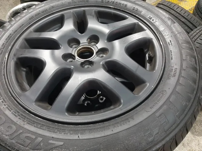 Roda aro 16 Volkswagen Golf grafite fosca 5x100