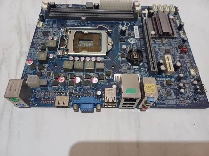 Placa mae ddr 3 de segunda e terceira geraçao,soquet lga 1155
