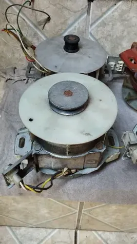 Vendo estes motor de máquina de lavar le anúncio