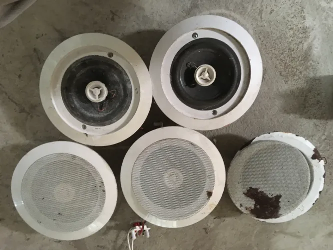 Alto falante usados 