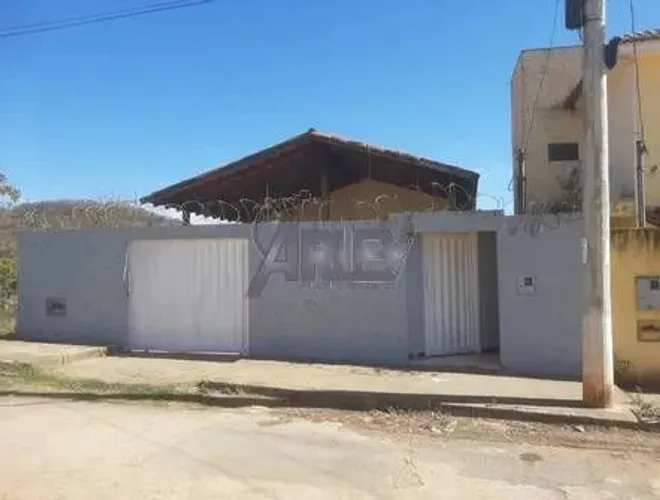 Casa à Venda no Panorama II - Completa e Aconchegante!