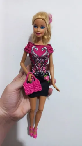 Boneca Barbie Mattel 2009