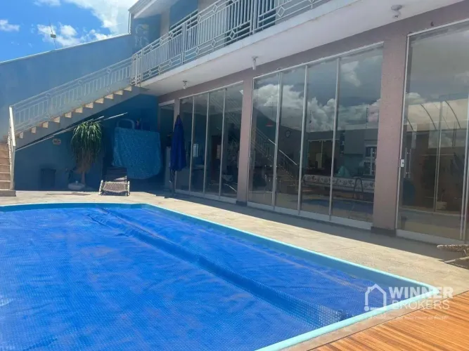 Sobrado com 1 dormitório à venda, 160 m² por R$ 810.000,00 - Jd. Itália - Marialva/PR