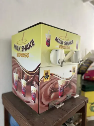 Vendo máquina de milkshake expresso 
